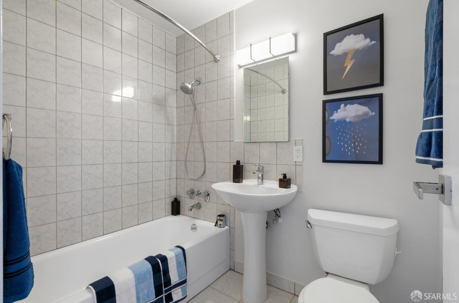 Photo #21: 426114543 Listing: Photo #21