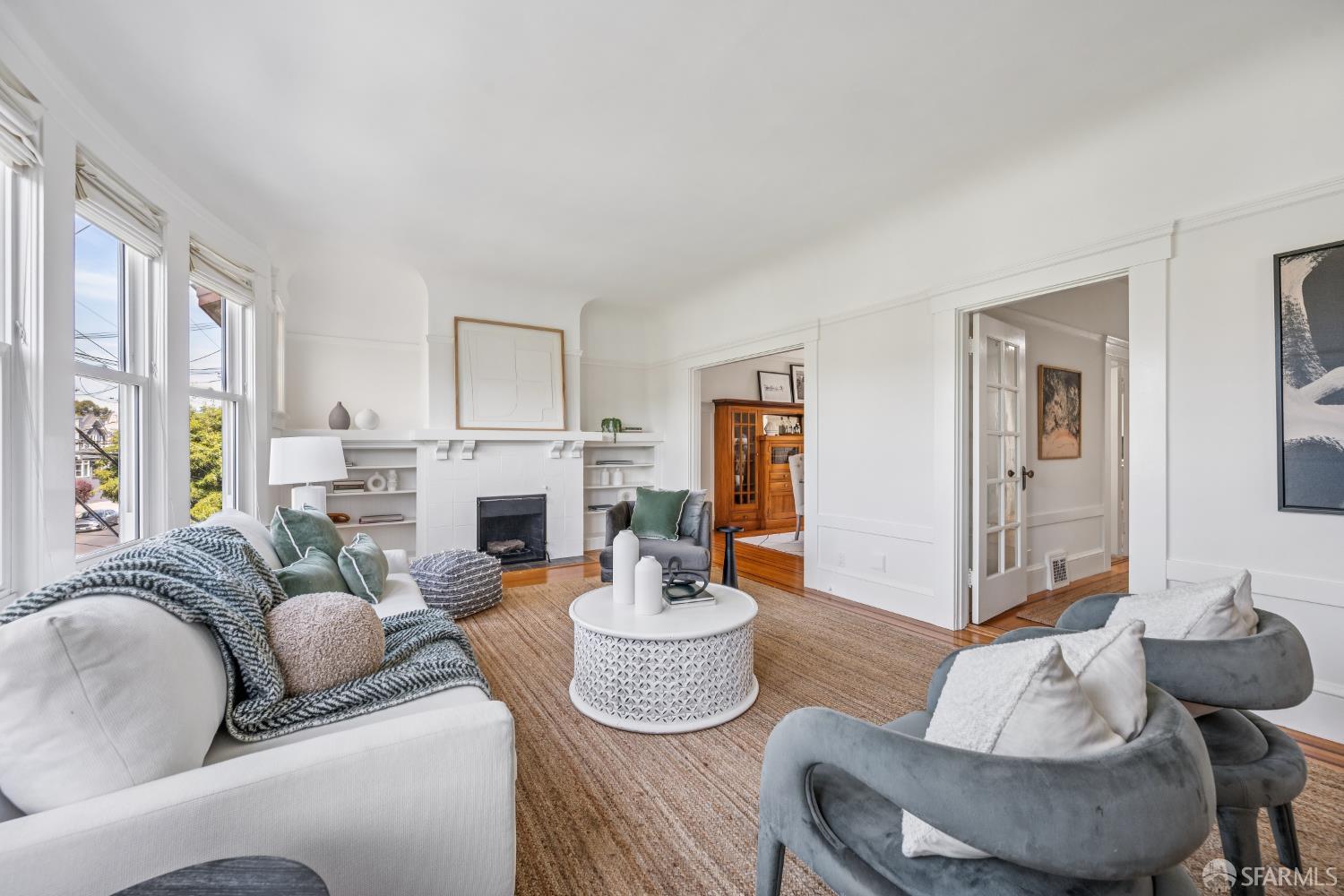 Detail Gallery Image 3 of 37 For 660 10th Ave, San Francisco,  CA 94118 - 3 Beds | 1/1 Baths