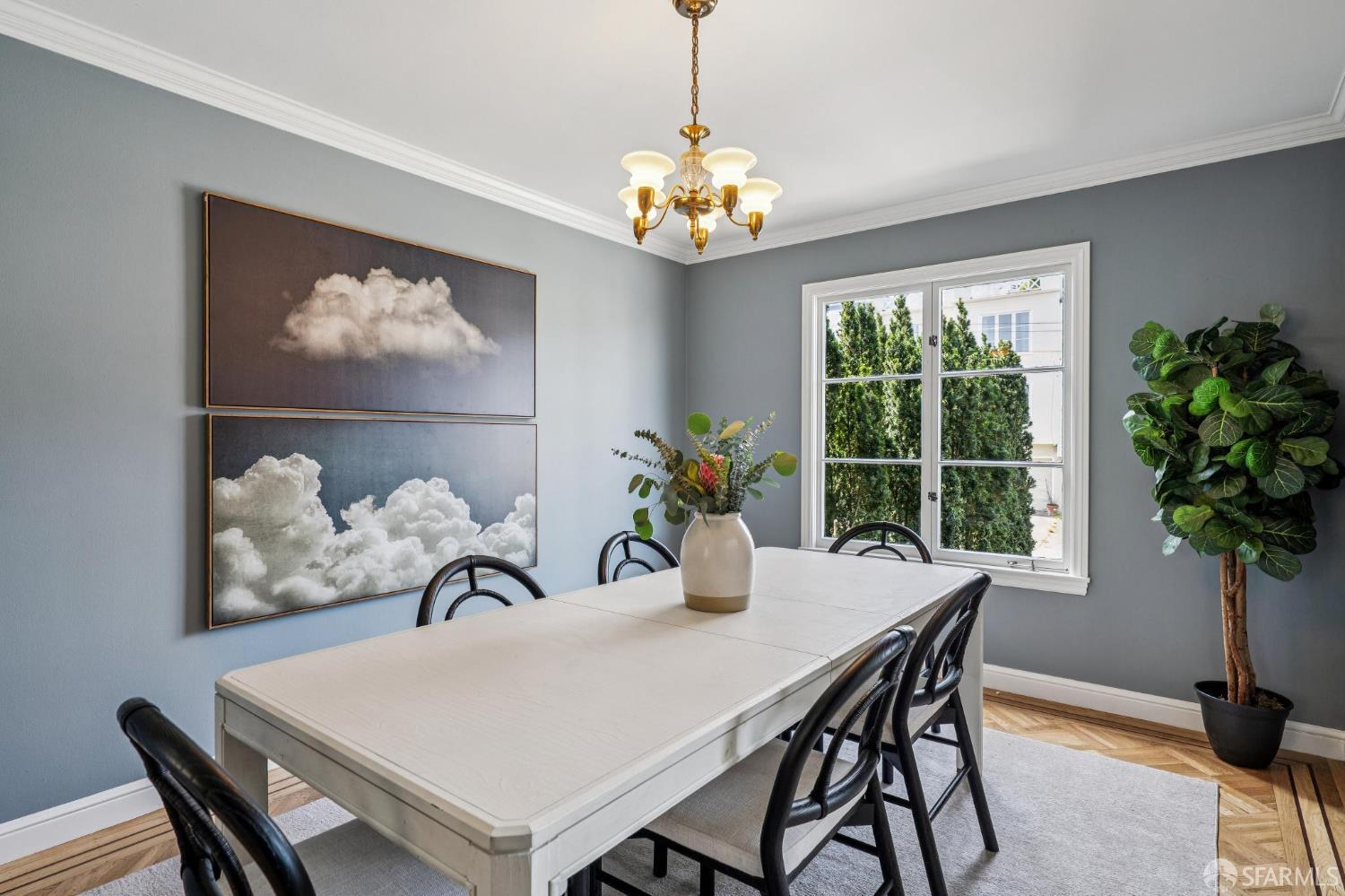 Detail Gallery Image 14 of 64 For 2062 10th Ave, San Francisco,  CA 94116 - 4 Beds | 2 Baths