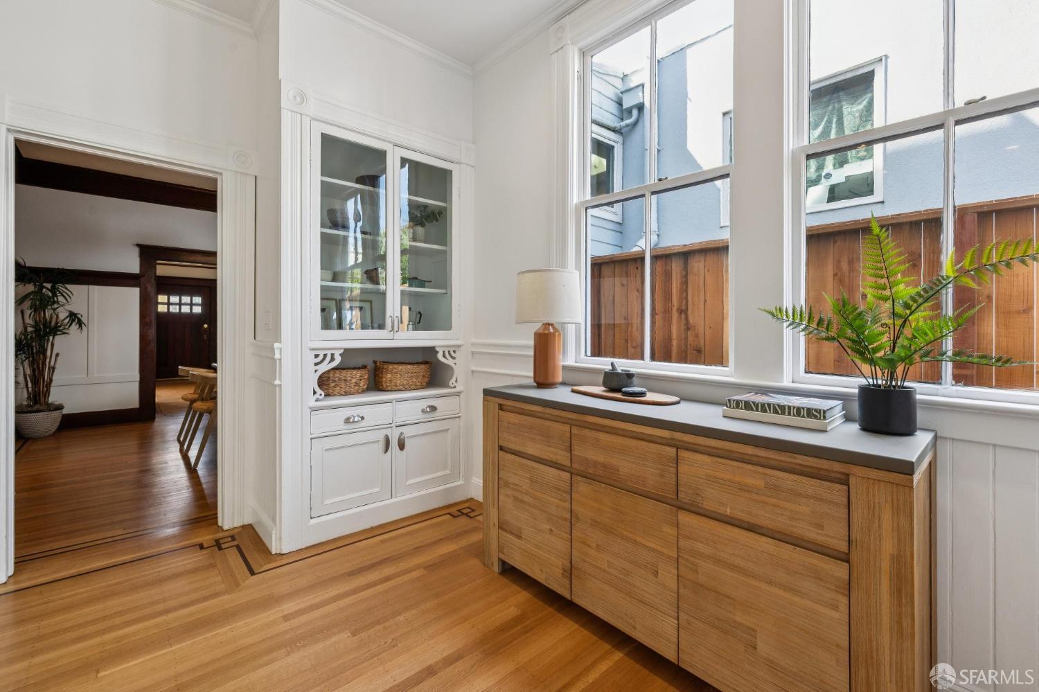 Detail Gallery Image 16 of 59 For 356 Valley St, San Francisco,  CA 94131 - 3 Beds | 2 Baths