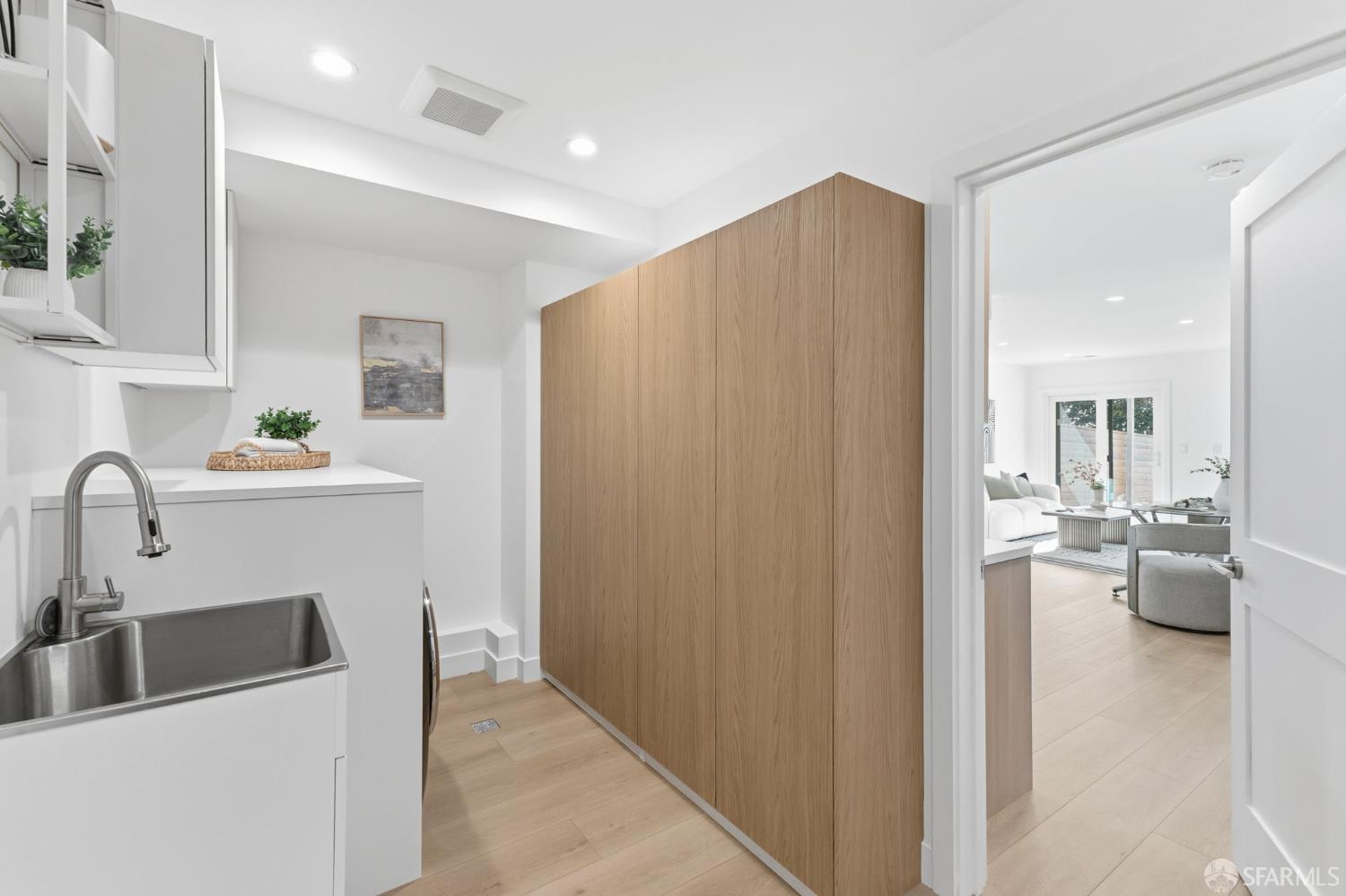 Detail Gallery Image 66 of 93 For 2479 31st Ave, San Francisco,  CA 94116 - 5 Beds | 4 Baths