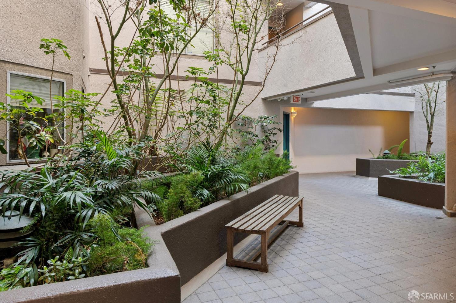 Detail Gallery Image 14 of 16 For 1945 Washington St #506,  San Francisco,  CA 94109 - 2 Beds | 2 Baths