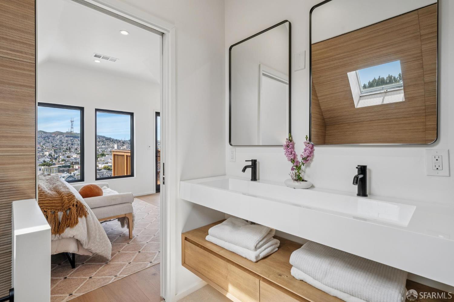 Photo #35: 426114756 Listing: Photo #35