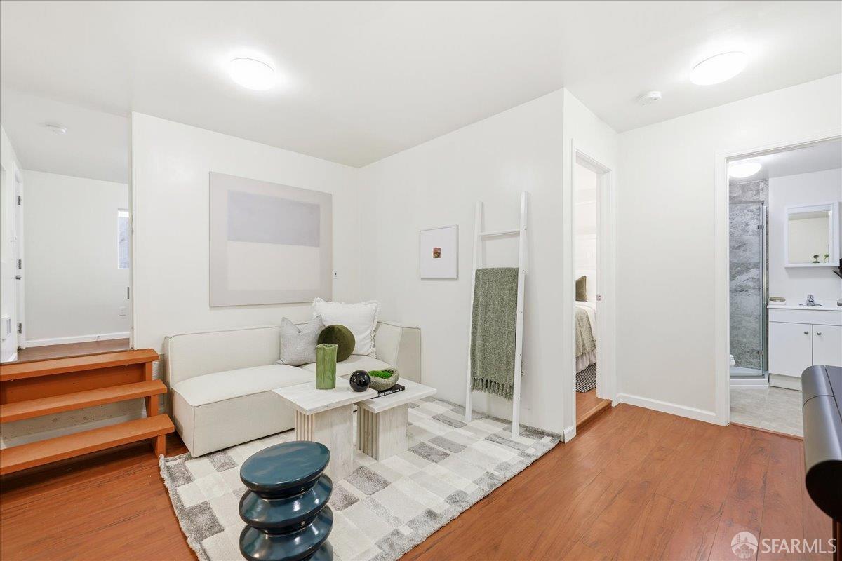 Detail Gallery Image 42 of 60 For 104 Dorado Ter, San Francisco,  CA 94112 - 5 Beds | 3/1 Baths