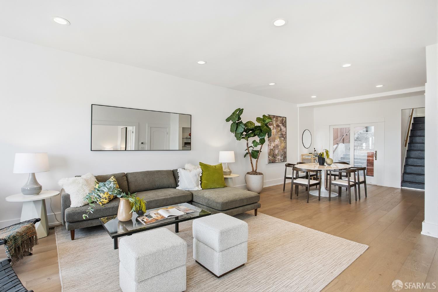 Detail Gallery Image 3 of 32 For 768 De Haro St, San Francisco,  CA 94107 - 2 Beds | 2 Baths
