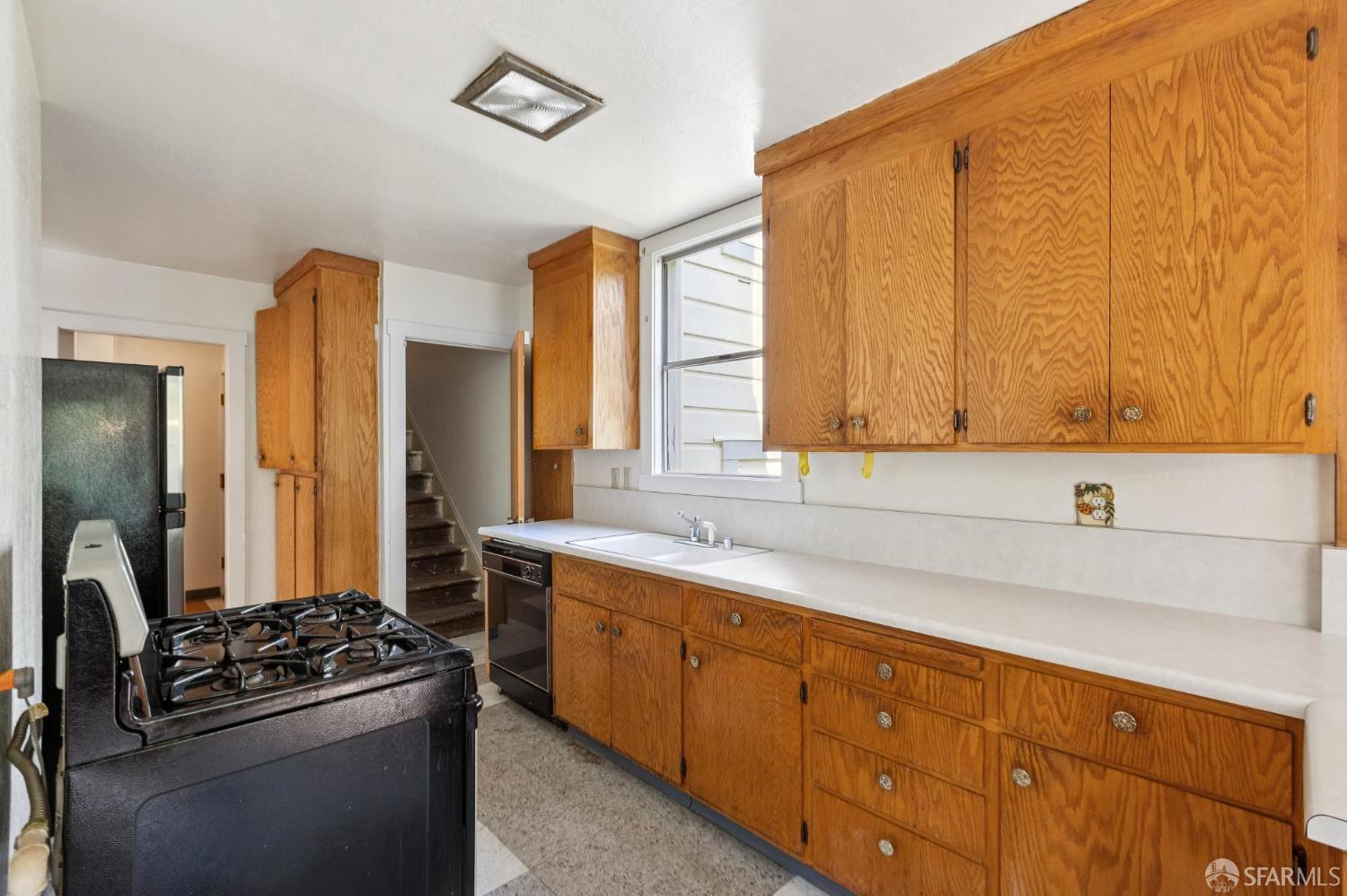 Detail Gallery Image 31 of 82 For 919 Fell St, San Francisco,  CA 94117 - 2 Beds | 1/2 Baths