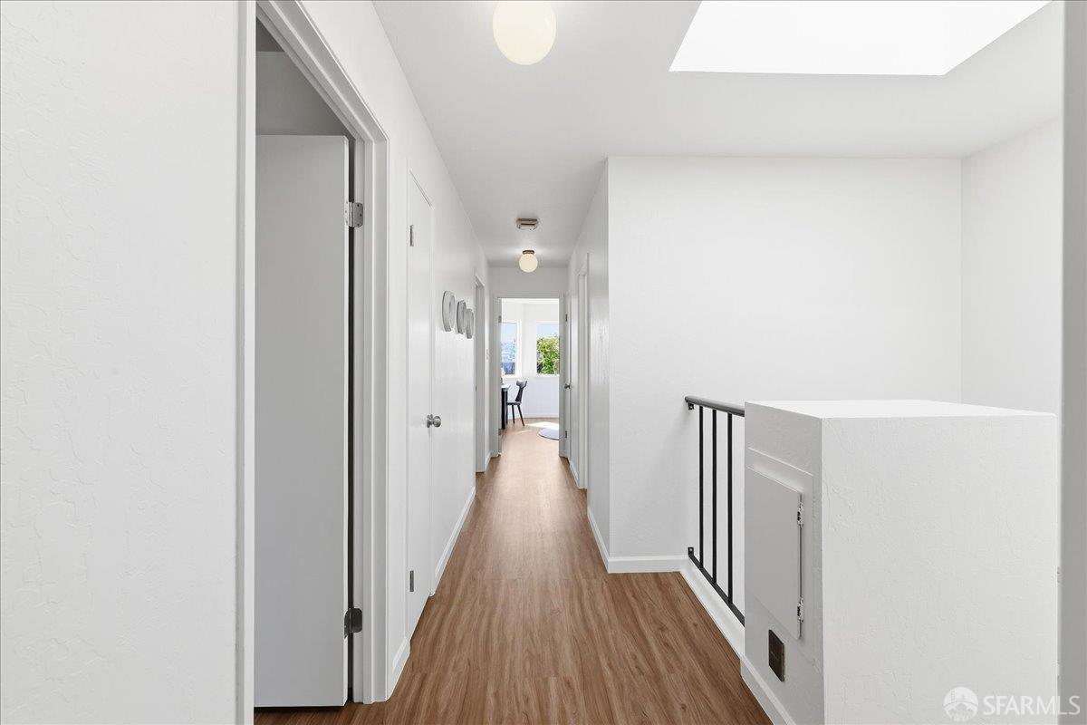 Detail Gallery Image 22 of 60 For 104 Dorado Ter, San Francisco,  CA 94112 - 5 Beds | 3/1 Baths