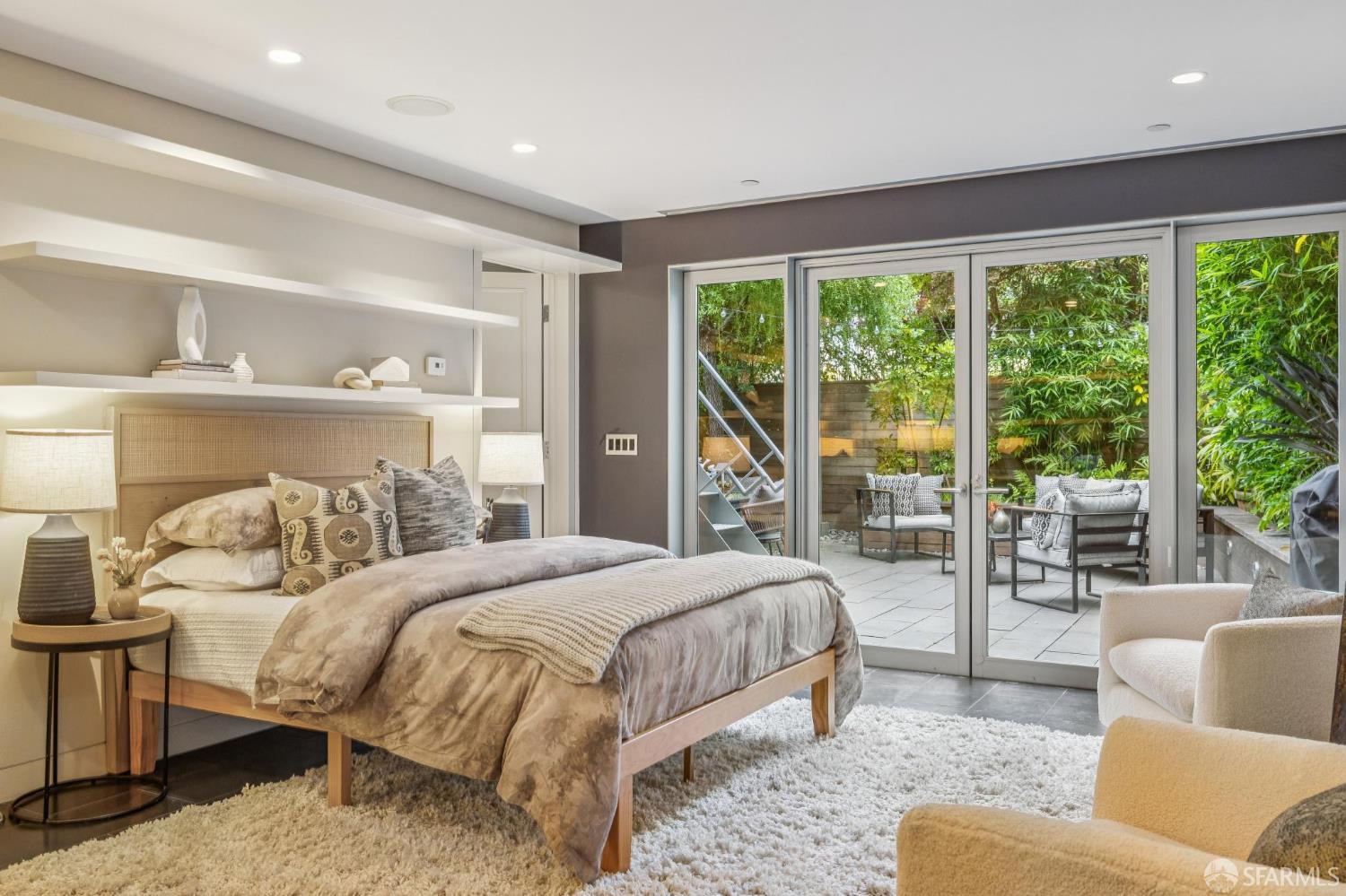 Detail Gallery Image 61 of 88 For 1170 Chestnut St, San Francisco,  CA 94109 - 4 Beds | 3/1 Baths