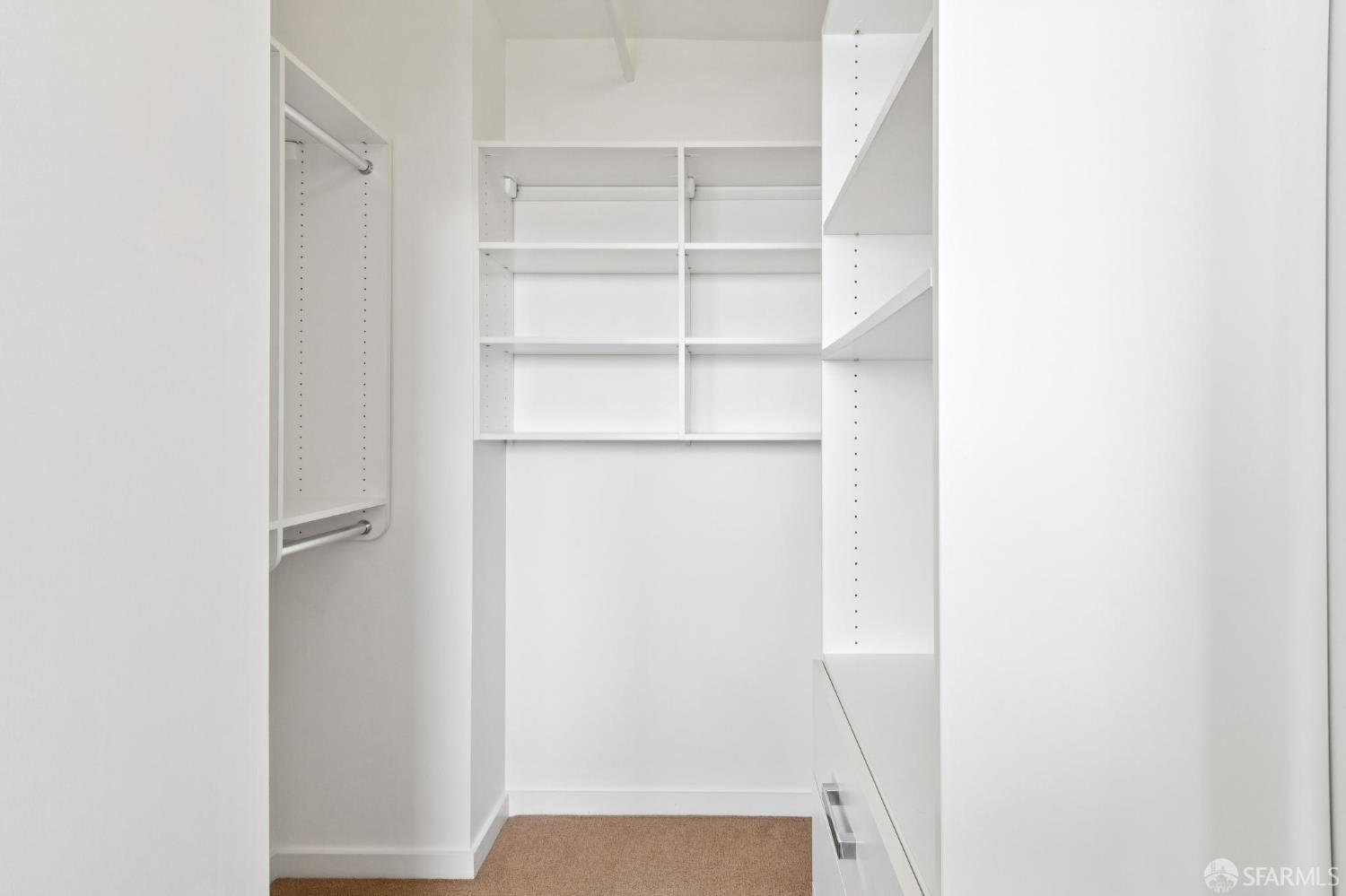 Photo #21: 426105943 Listing: Photo #21