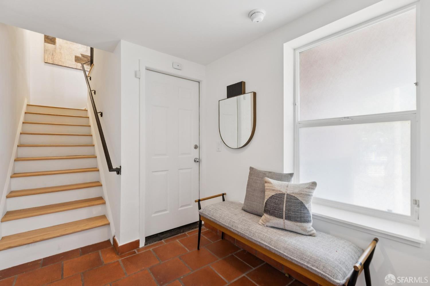 Detail Gallery Image 4 of 74 For 2473 Diamond St, San Francisco,  CA 94131 - 3 Beds | 2/1 Baths