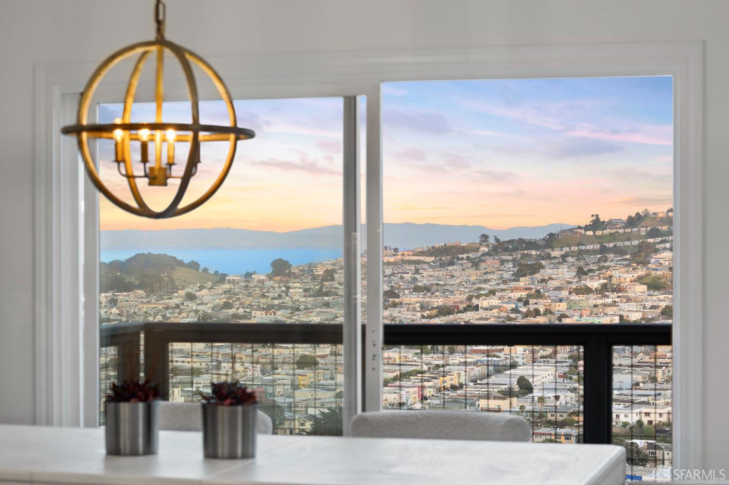 Detail Gallery Image 10 of 75 For 199 Margaret Ave, San Francisco,  CA 94112 - 5 Beds | 3 Baths