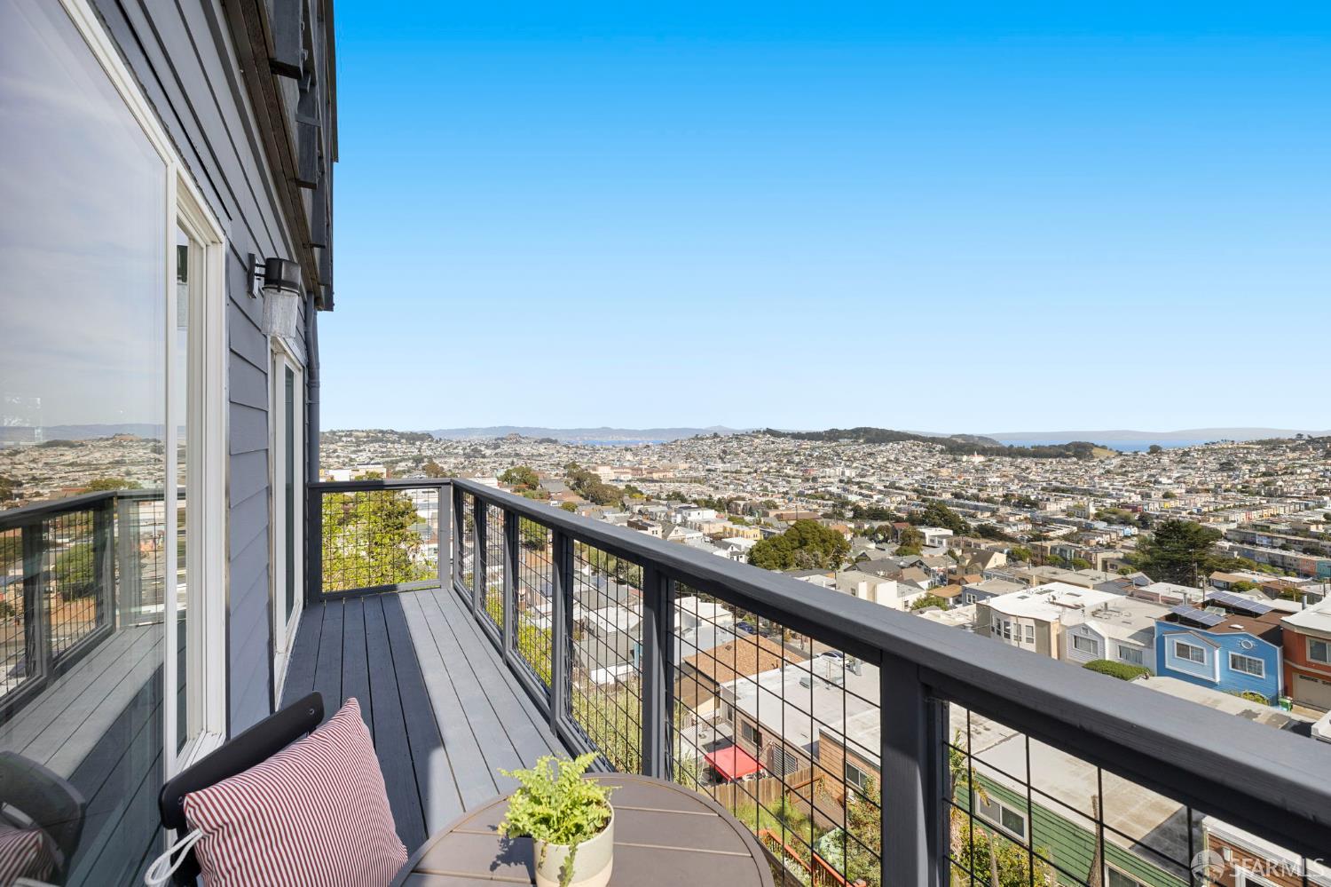 Detail Gallery Image 20 of 75 For 199 Margaret Ave, San Francisco,  CA 94112 - 5 Beds | 3 Baths