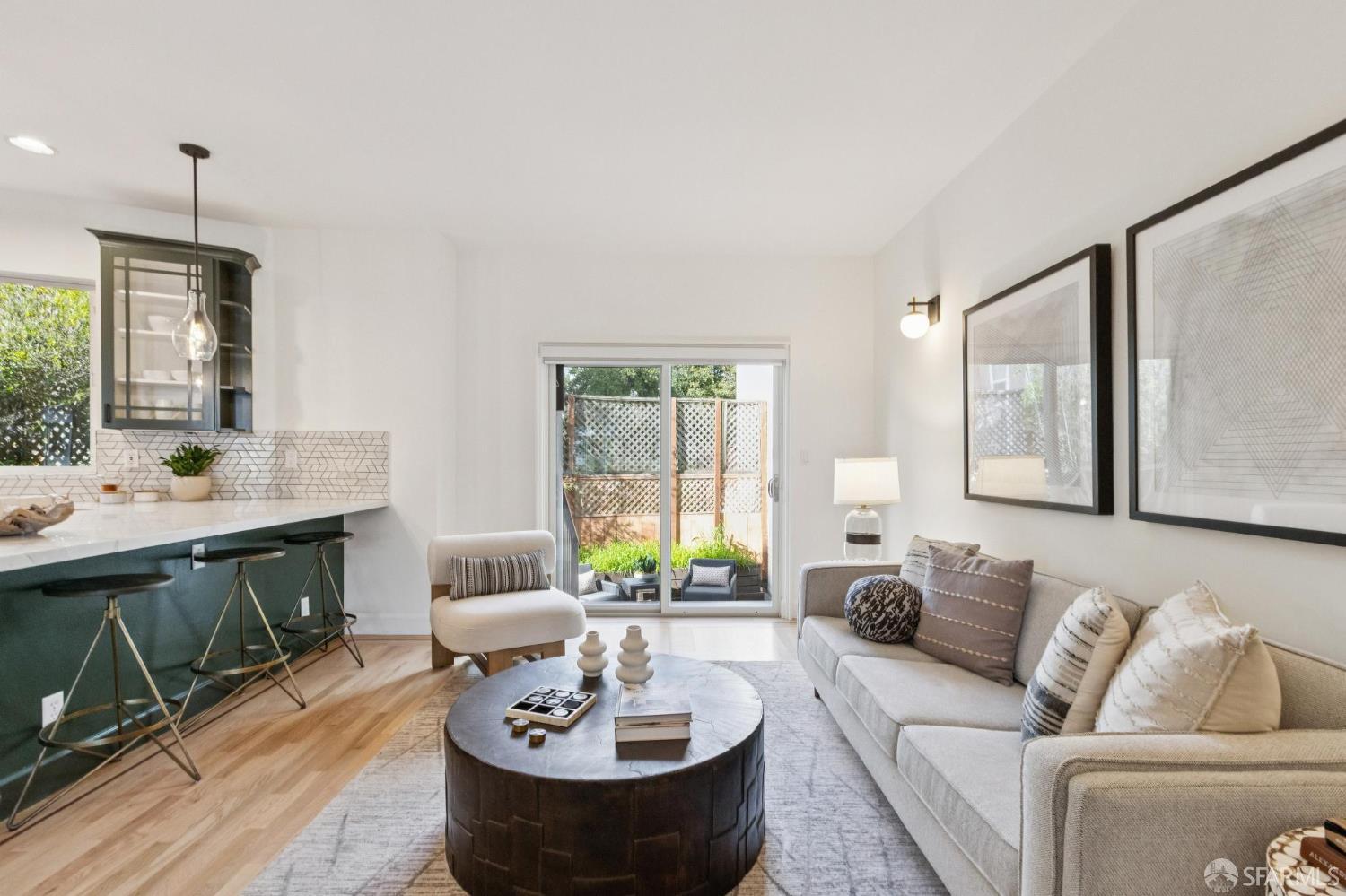 Detail Gallery Image 25 of 74 For 2473 Diamond St, San Francisco,  CA 94131 - 3 Beds | 2/1 Baths