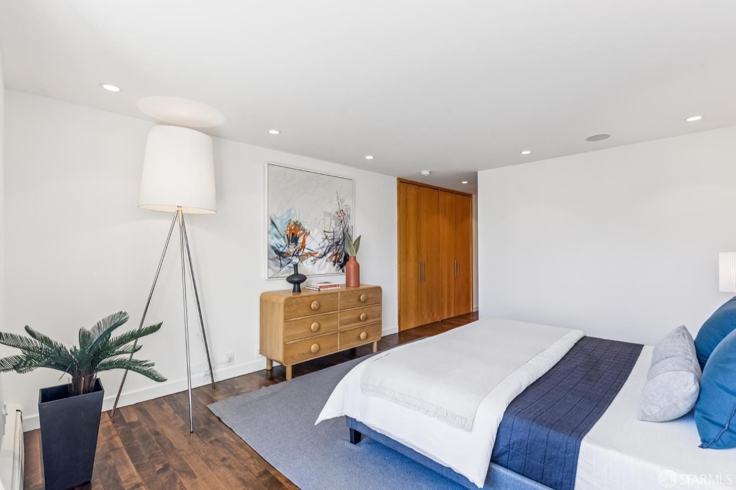 Photo #22: 426116037 Listing: Photo #22