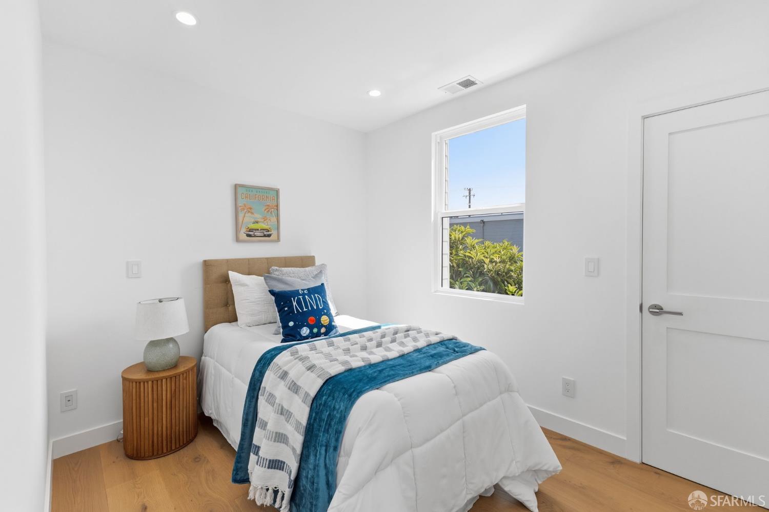 Detail Gallery Image 34 of 93 For 2479 31st Ave, San Francisco,  CA 94116 - 5 Beds | 4 Baths