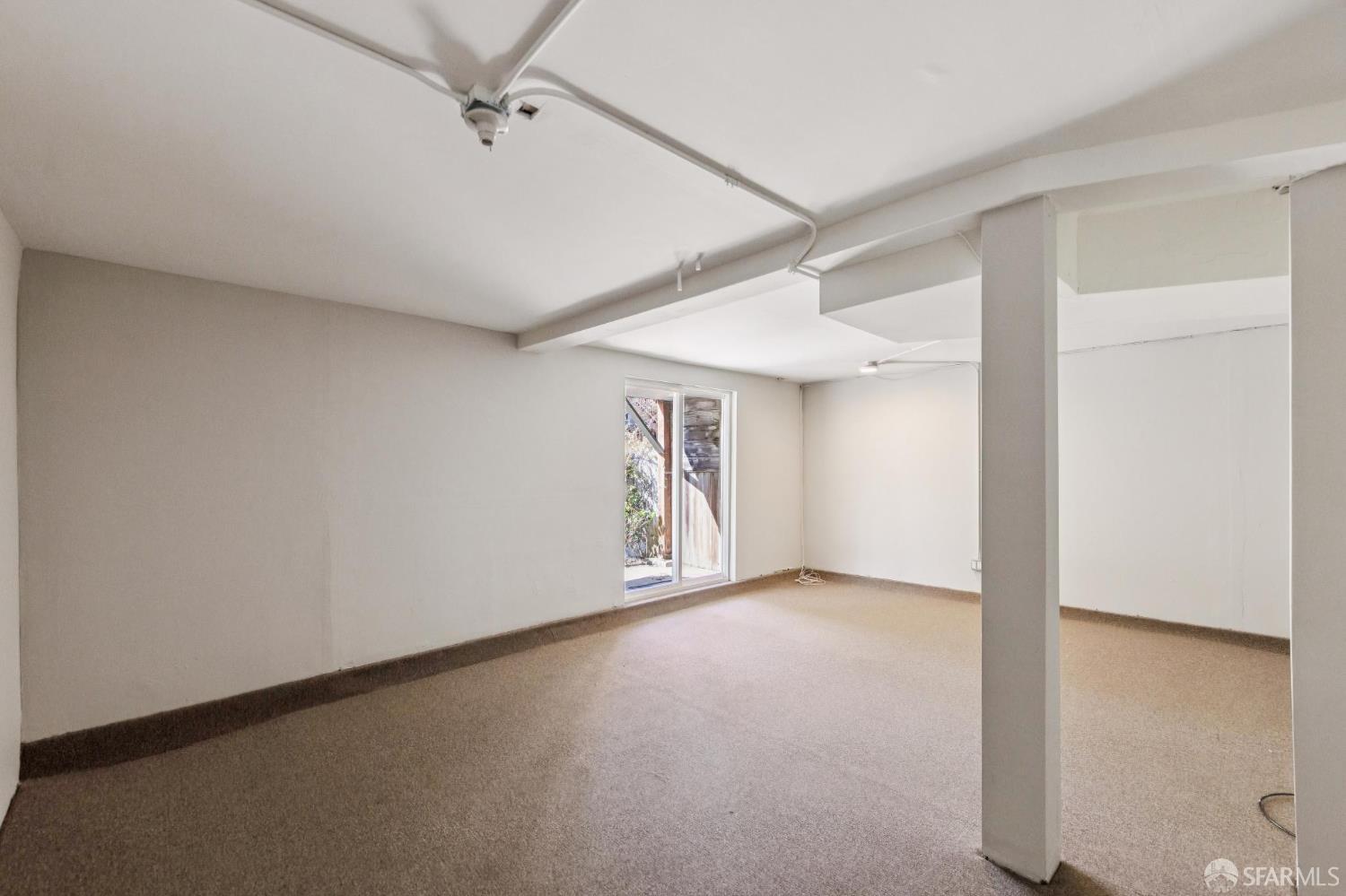 Detail Gallery Image 22 of 26 For 119 16th Ave #121,  San Francisco,  CA 94118 - 2 Beds | 1 Baths