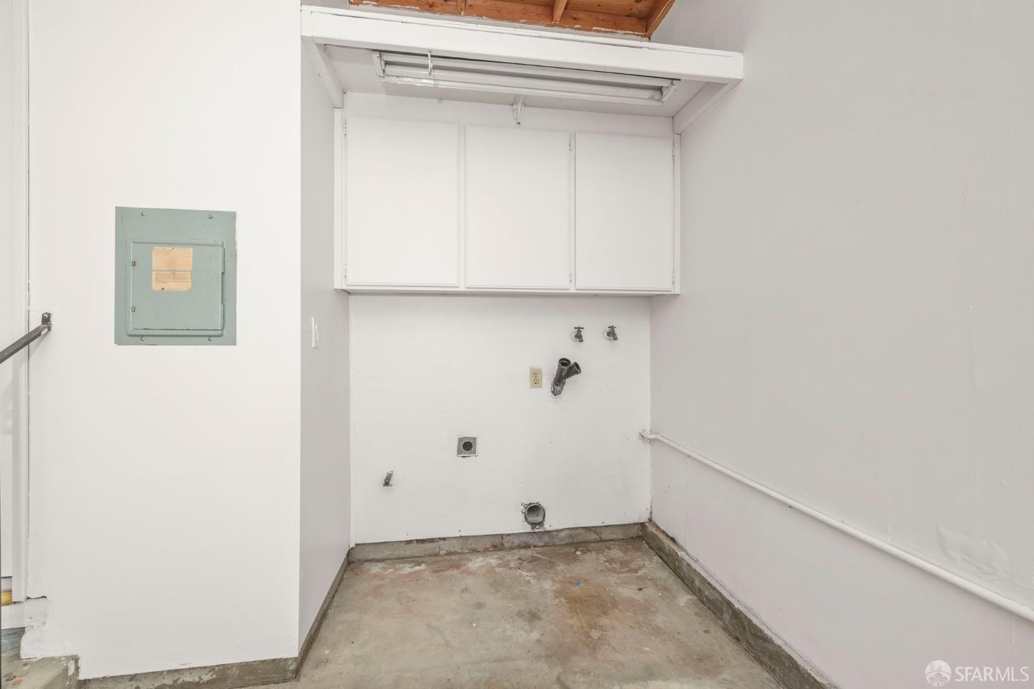 Detail Gallery Image 27 of 34 For 86 Crystal Cir, Hercules,  CA 94547 - 2 Beds | 2 Baths