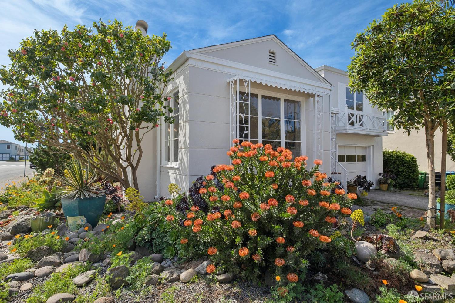 Detail Gallery Image 41 of 61 For 301 Crestlake Dr, San Francisco,  CA 94132 - 3 Beds | 3 Baths