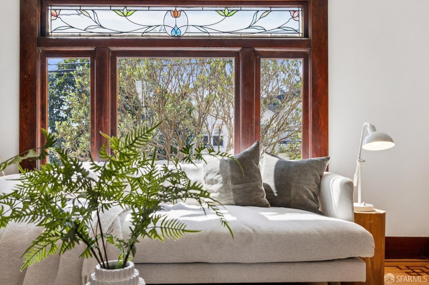 Detail Gallery Image 5 of 59 For 356 Valley St, San Francisco,  CA 94131 - 3 Beds | 2 Baths