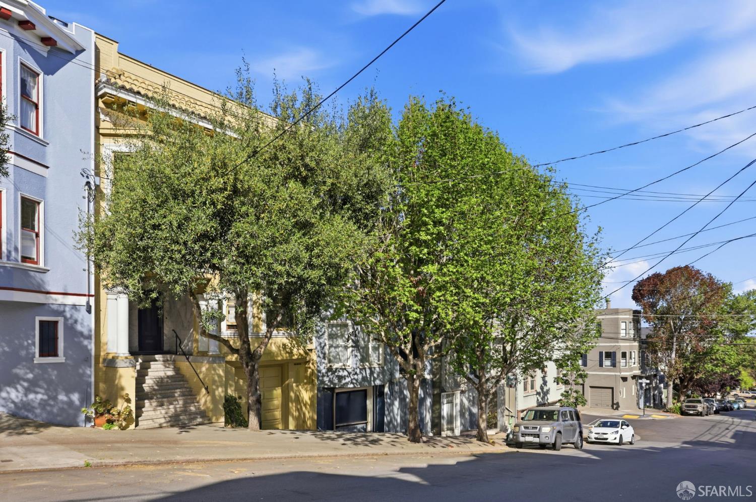 Detail Gallery Image 4 of 45 For 1319 Cole St, San Francisco,  CA 94117 - – Beds | – Baths