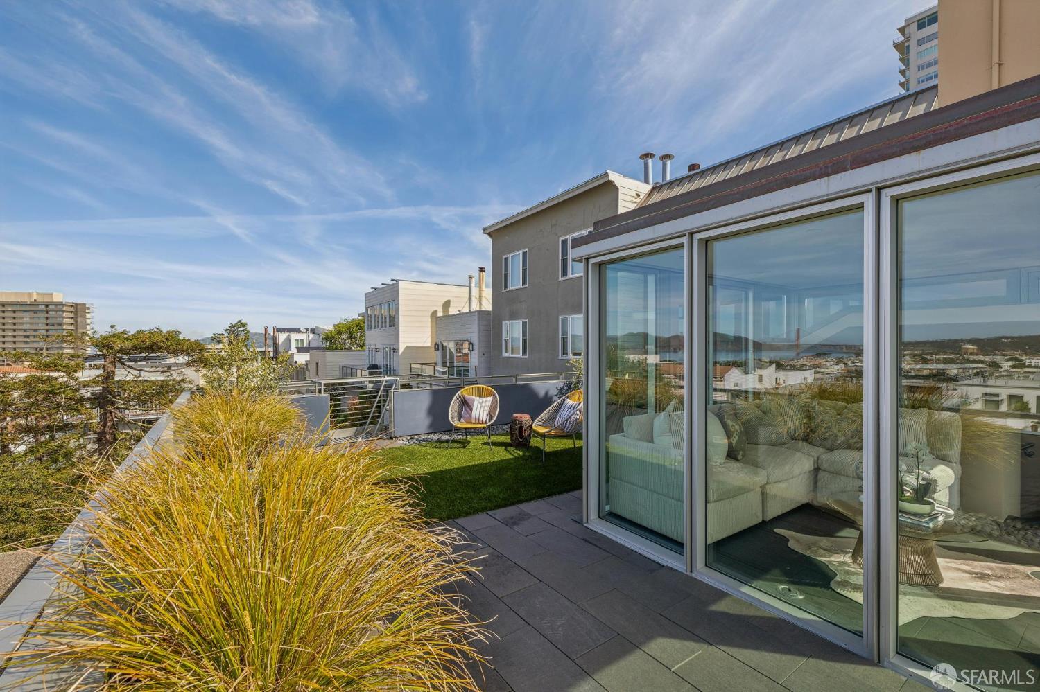 Detail Gallery Image 55 of 88 For 1170 Chestnut St, San Francisco,  CA 94109 - 4 Beds | 3/1 Baths