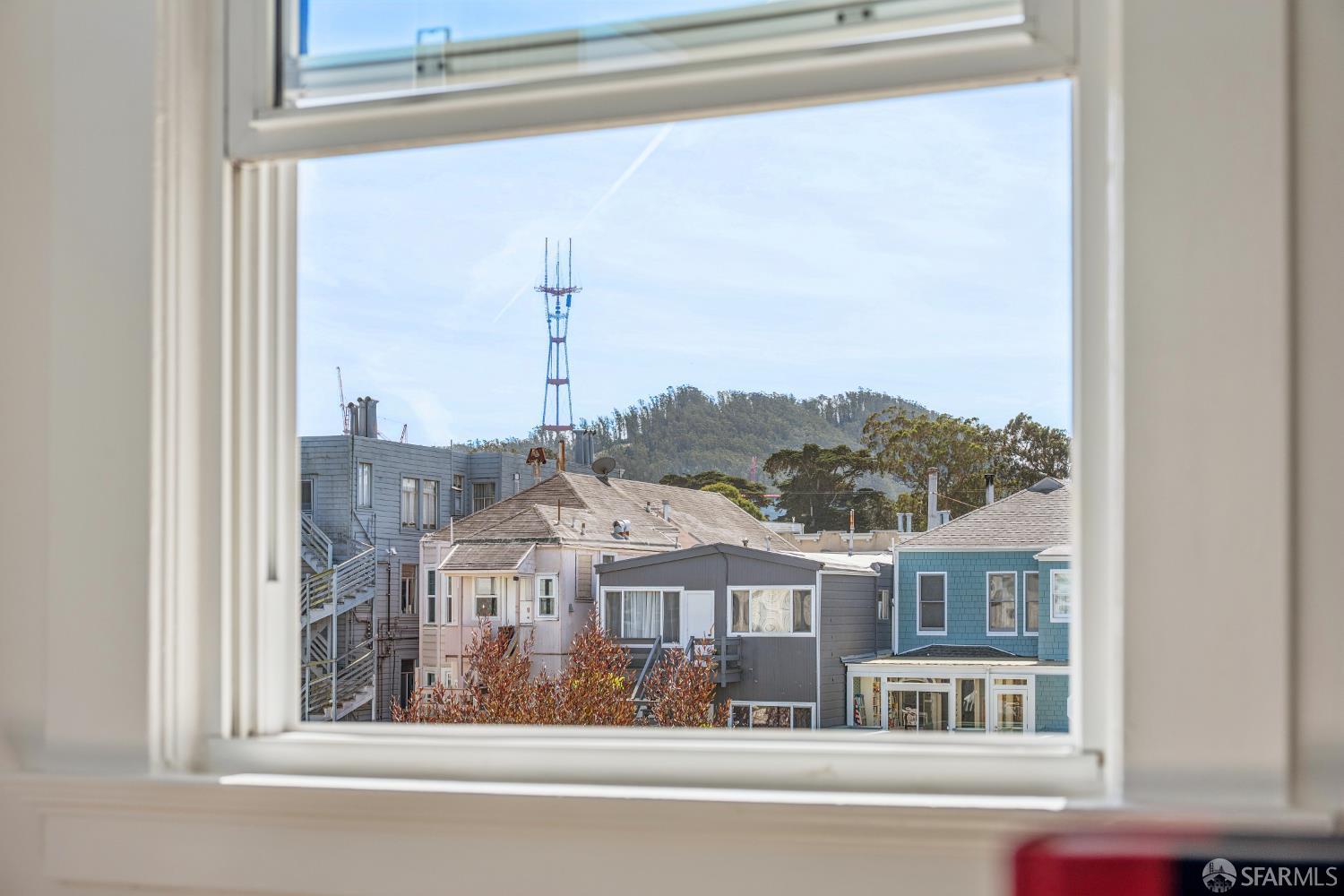 Detail Gallery Image 23 of 37 For 660 10th Ave, San Francisco,  CA 94118 - 3 Beds | 1/1 Baths