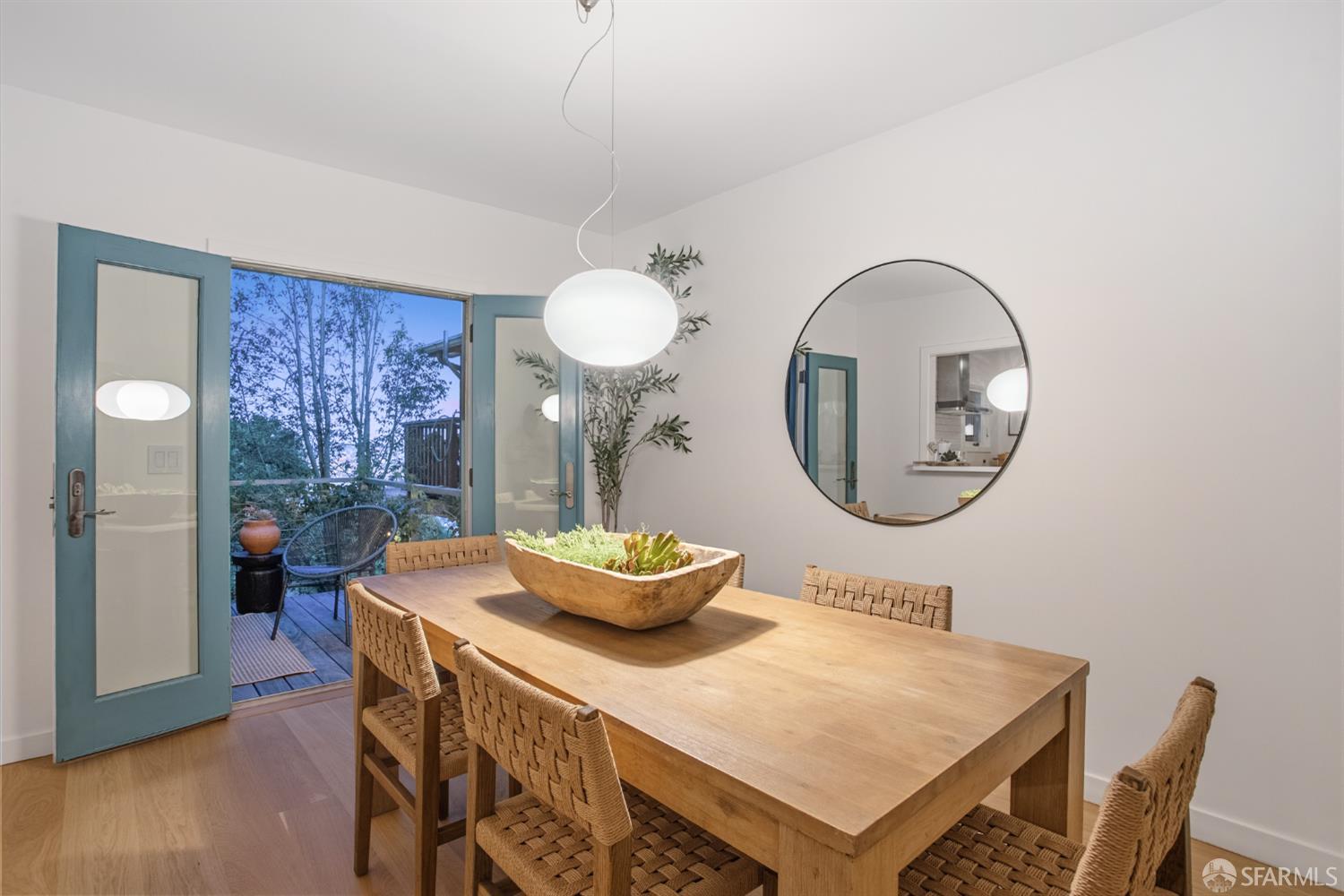 Detail Gallery Image 28 of 35 For 97 Banks St, San Francisco,  CA 94110 - 2 Beds | 1/1 Baths