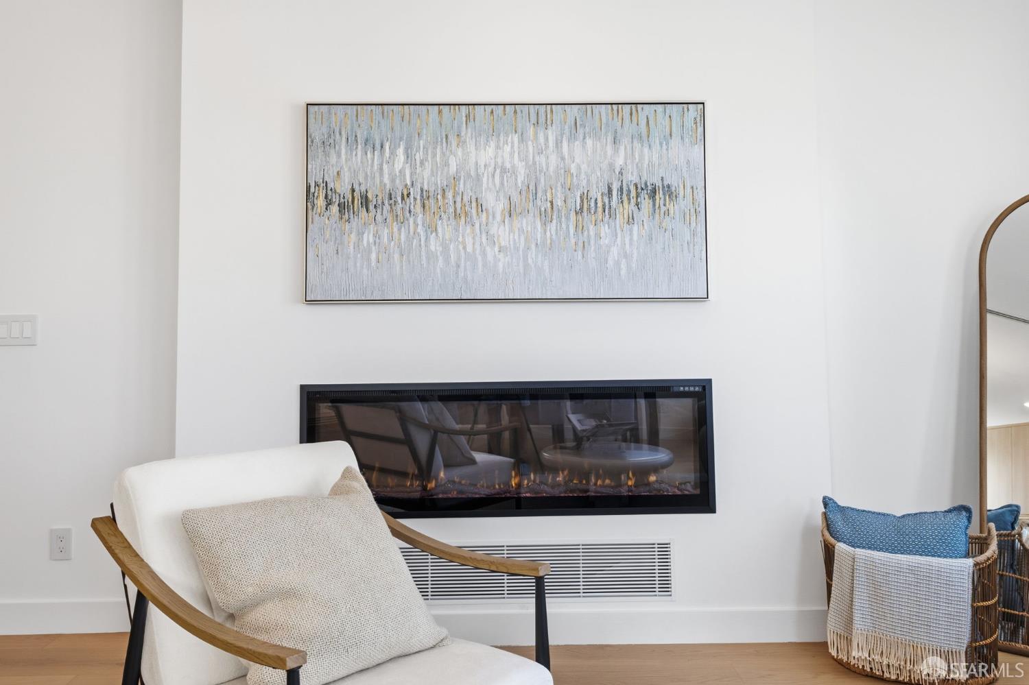 Detail Gallery Image 20 of 93 For 2479 31st Ave, San Francisco,  CA 94116 - 5 Beds | 4 Baths