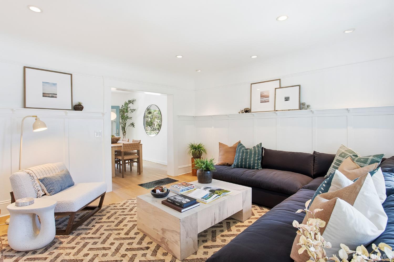 Detail Gallery Image 6 of 35 For 97 Banks St, San Francisco,  CA 94110 - 2 Beds | 1/1 Baths