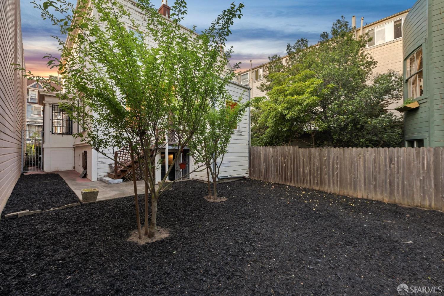 Detail Gallery Image 72 of 82 For 919 Fell St, San Francisco,  CA 94117 - 2 Beds | 1/2 Baths