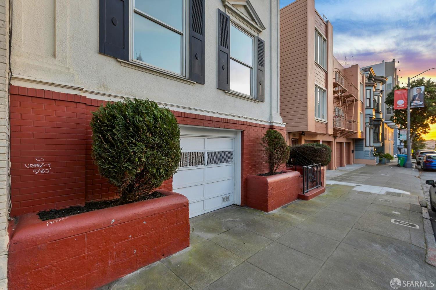 Detail Gallery Image 11 of 82 For 919 Fell St, San Francisco,  CA 94117 - 2 Beds | 1/2 Baths