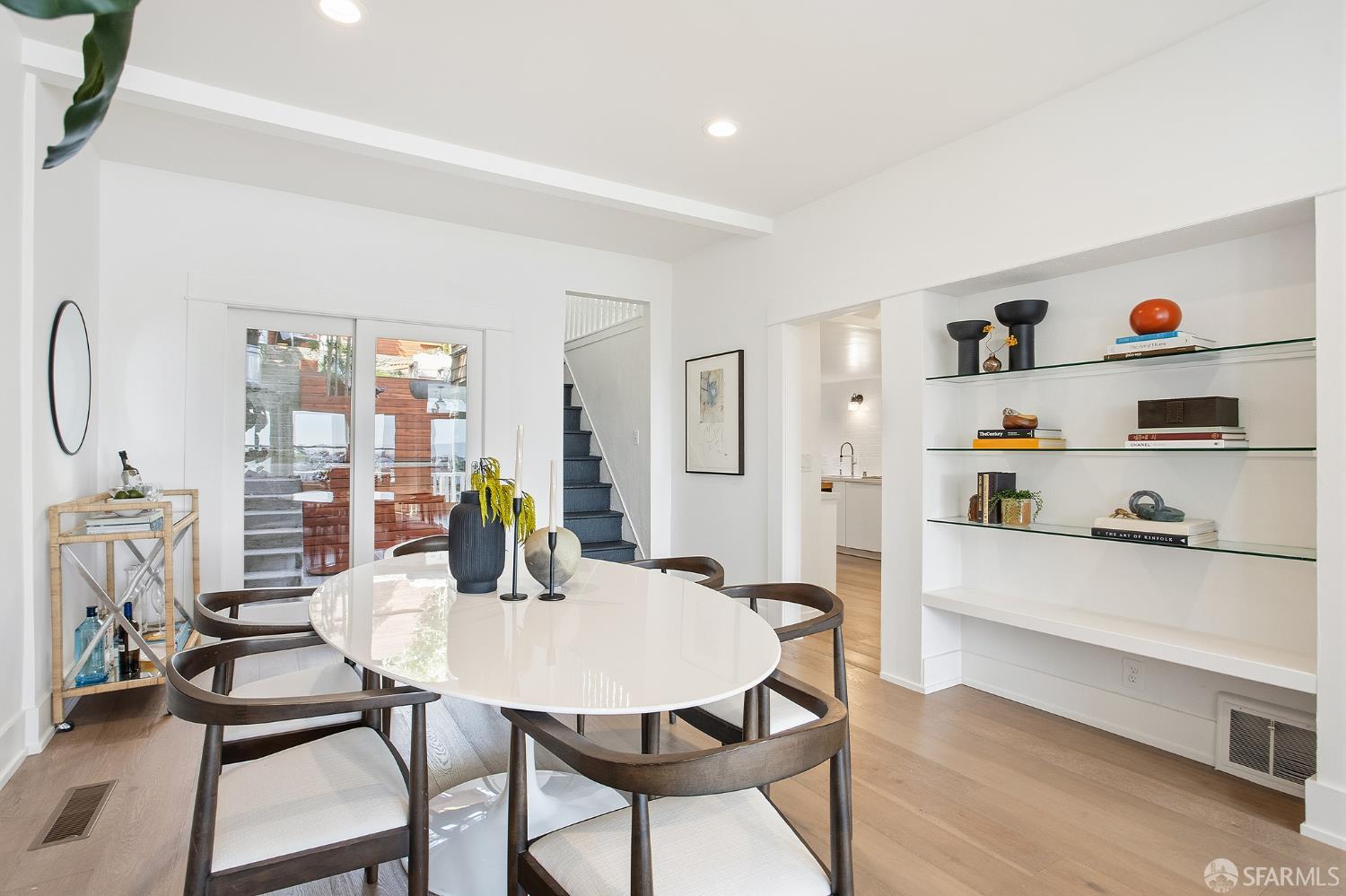 Detail Gallery Image 5 of 32 For 768 De Haro St, San Francisco,  CA 94107 - 2 Beds | 2 Baths