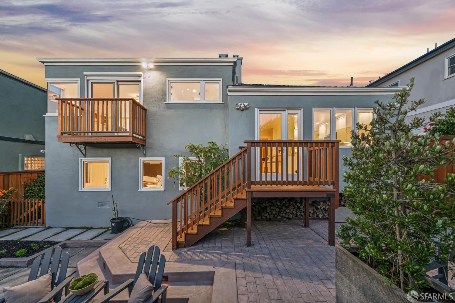 Detail Gallery Image 86 of 94 For 79 Collins St, San Francisco,  CA 94109 - 5 Beds | 3/1 Baths