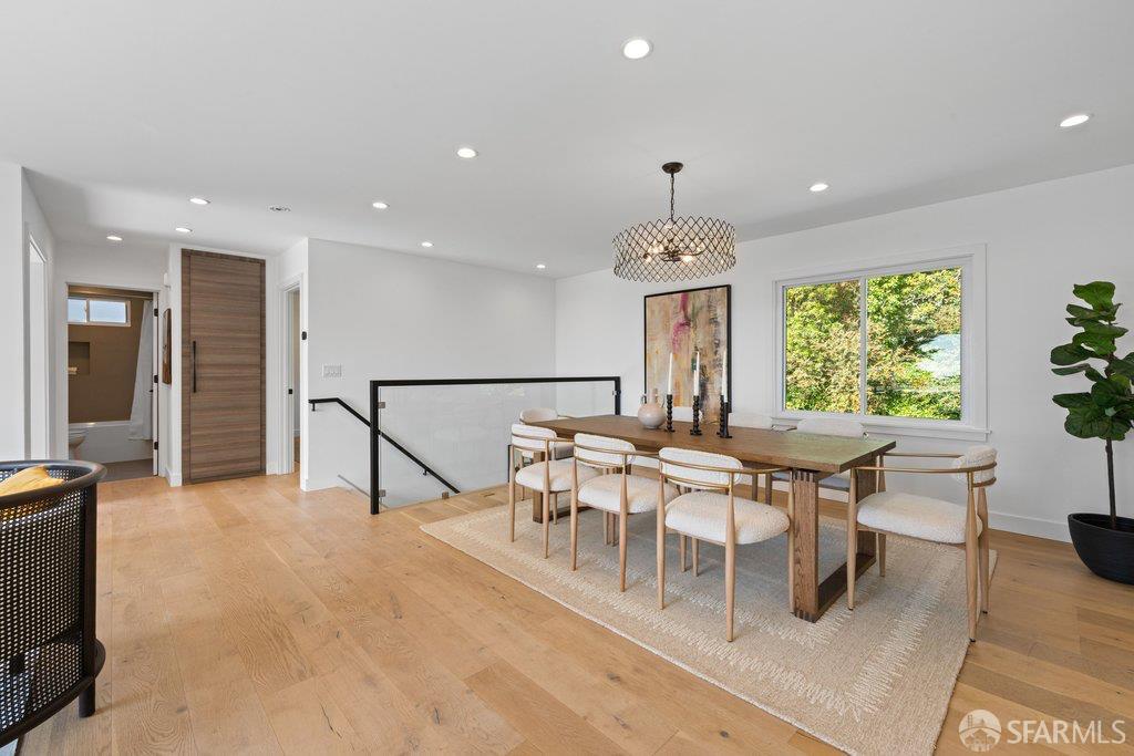 Detail Gallery Image 12 of 57 For 156 Midcrest Way, San Francisco,  CA 94131 - 3 Beds | 2 Baths