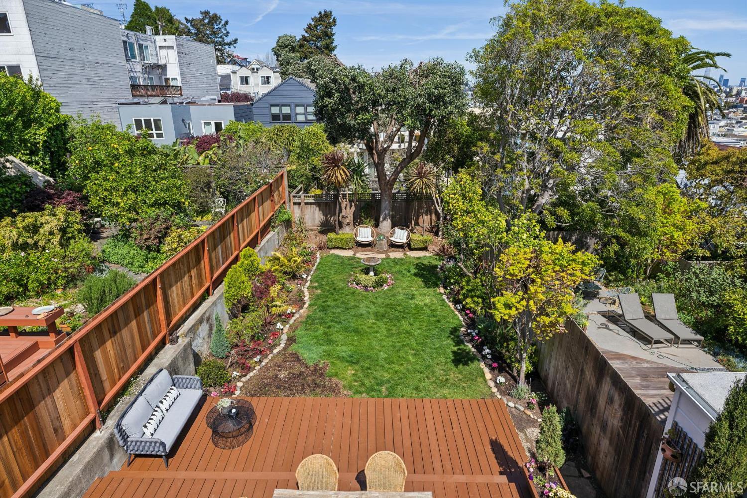 Detail Gallery Image 33 of 59 For 356 Valley St, San Francisco,  CA 94131 - 3 Beds | 2 Baths