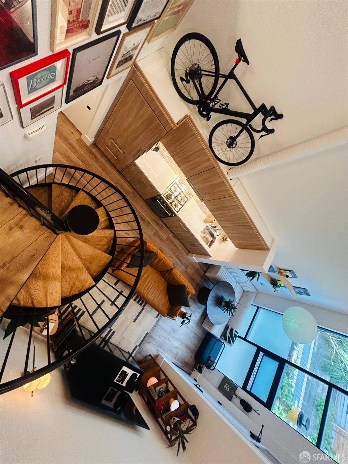 Photo #8: 426116060 Listing: Photo #8