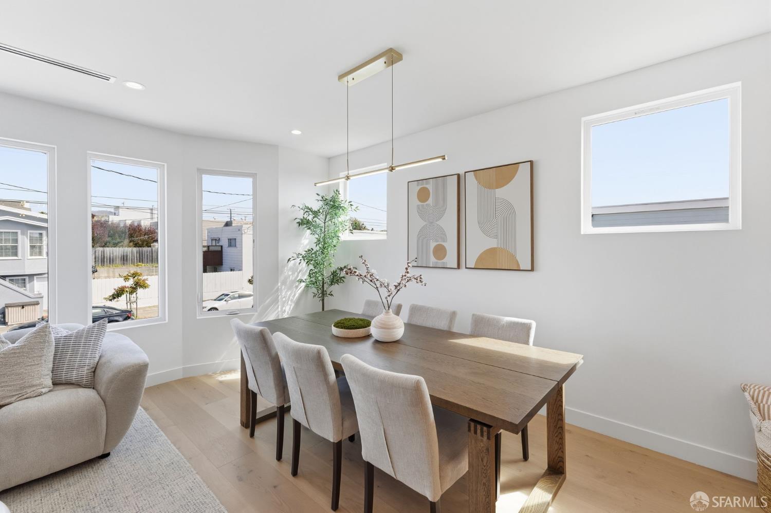 Detail Gallery Image 19 of 93 For 2479 31st Ave, San Francisco,  CA 94116 - 5 Beds | 4 Baths