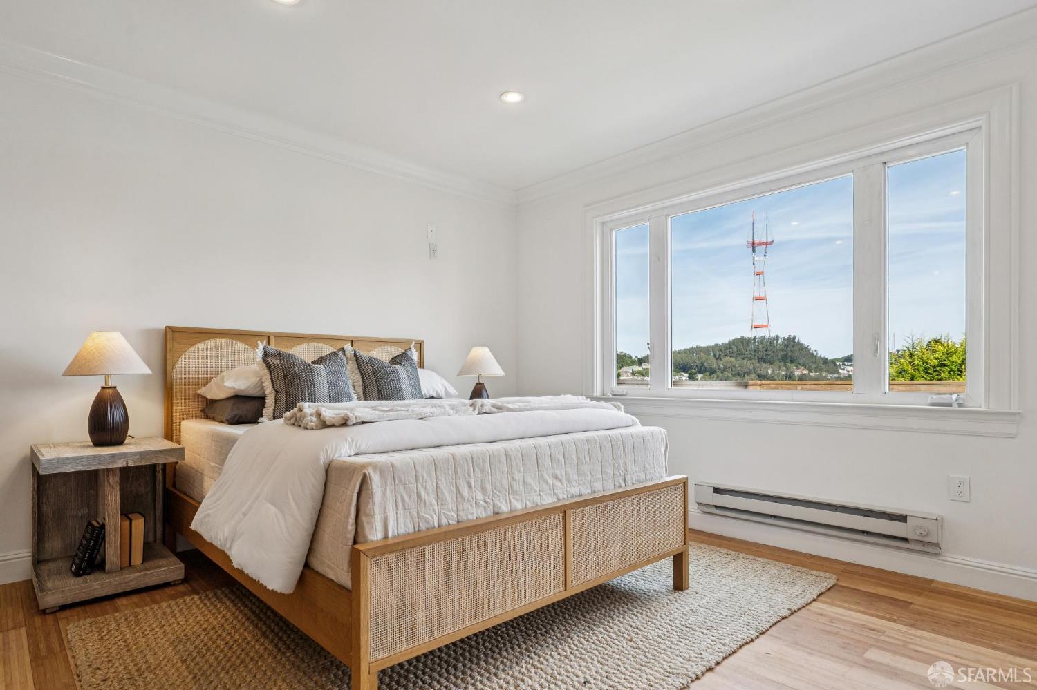 Detail Gallery Image 32 of 64 For 2062 10th Ave, San Francisco,  CA 94116 - 4 Beds | 2 Baths