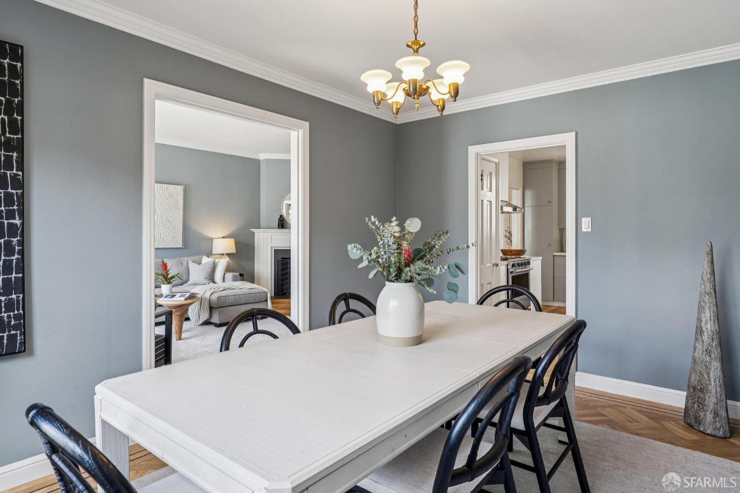 Detail Gallery Image 12 of 64 For 2062 10th Ave, San Francisco,  CA 94116 - 4 Beds | 2 Baths