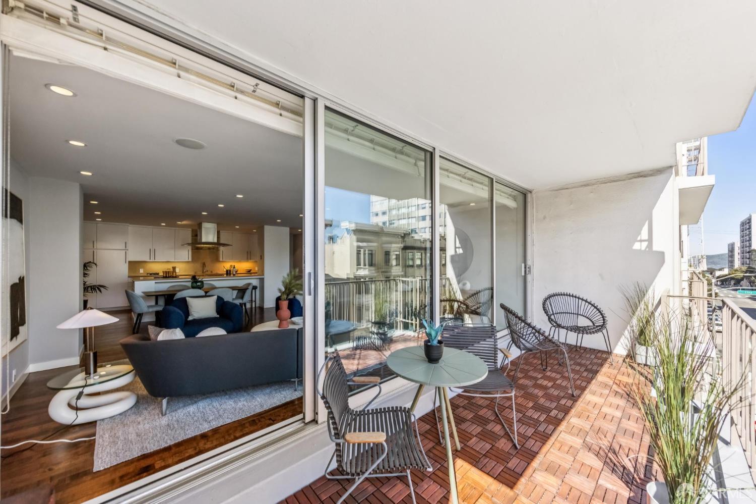 Photo #34: 426116037 Listing: Photo #34