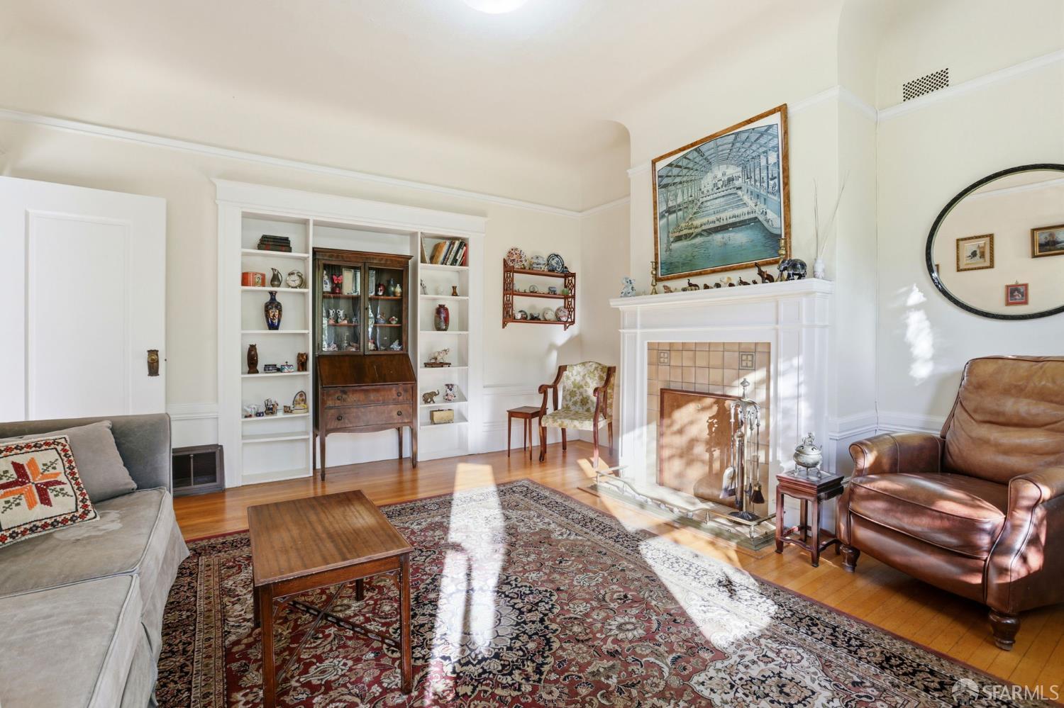 Detail Gallery Image 10 of 45 For 1319 Cole St, San Francisco,  CA 94117 - – Beds | – Baths