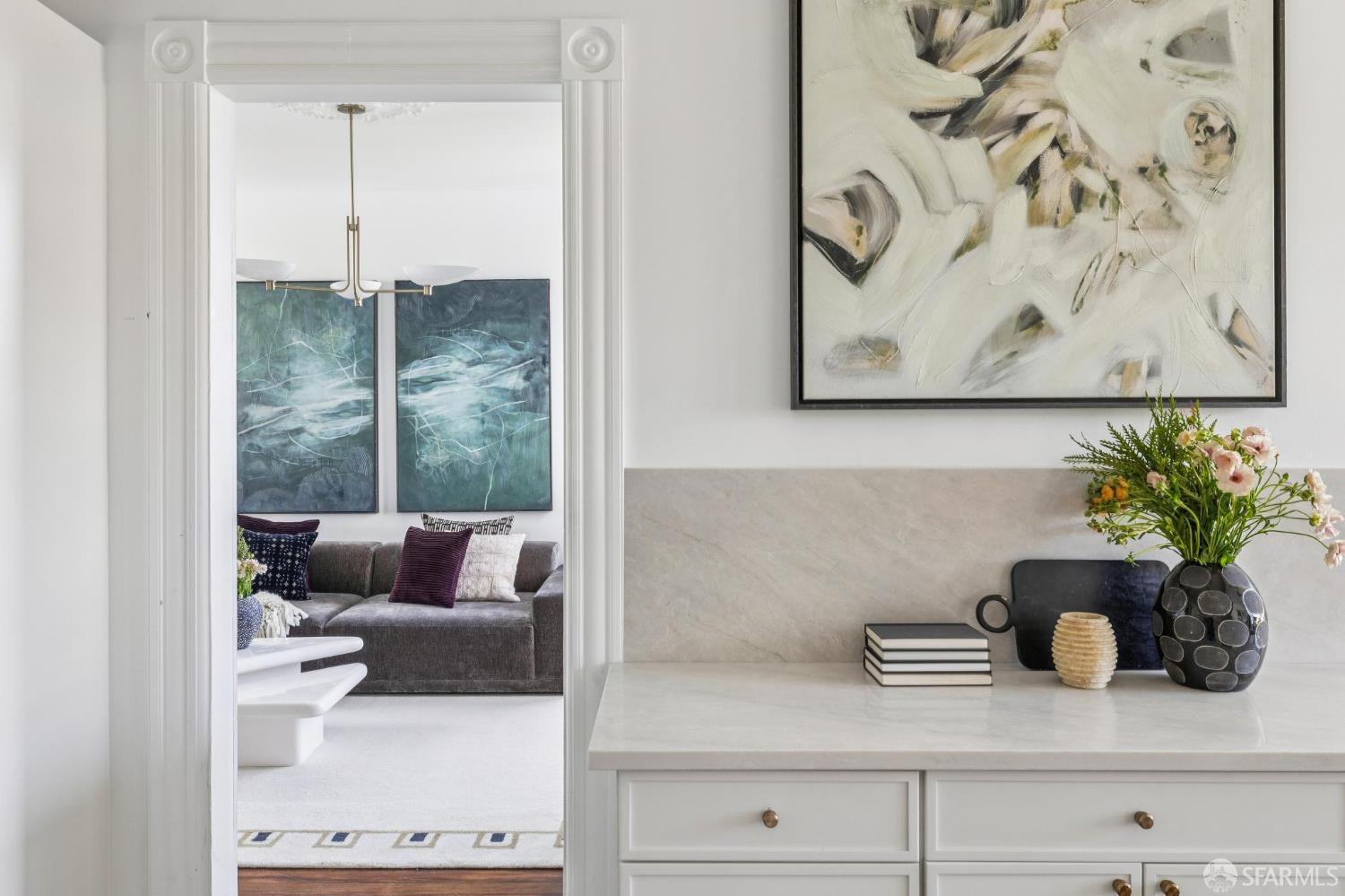 Photo #9: 426116036 Listing: Photo #9