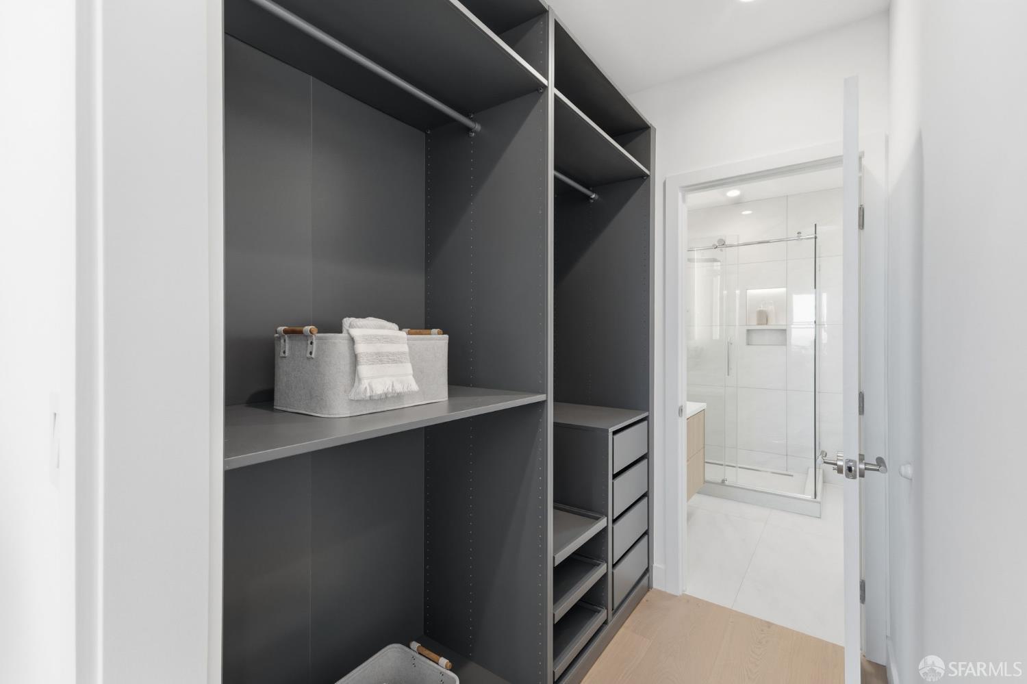 Detail Gallery Image 52 of 93 For 2479 31st Ave, San Francisco,  CA 94116 - 5 Beds | 4 Baths