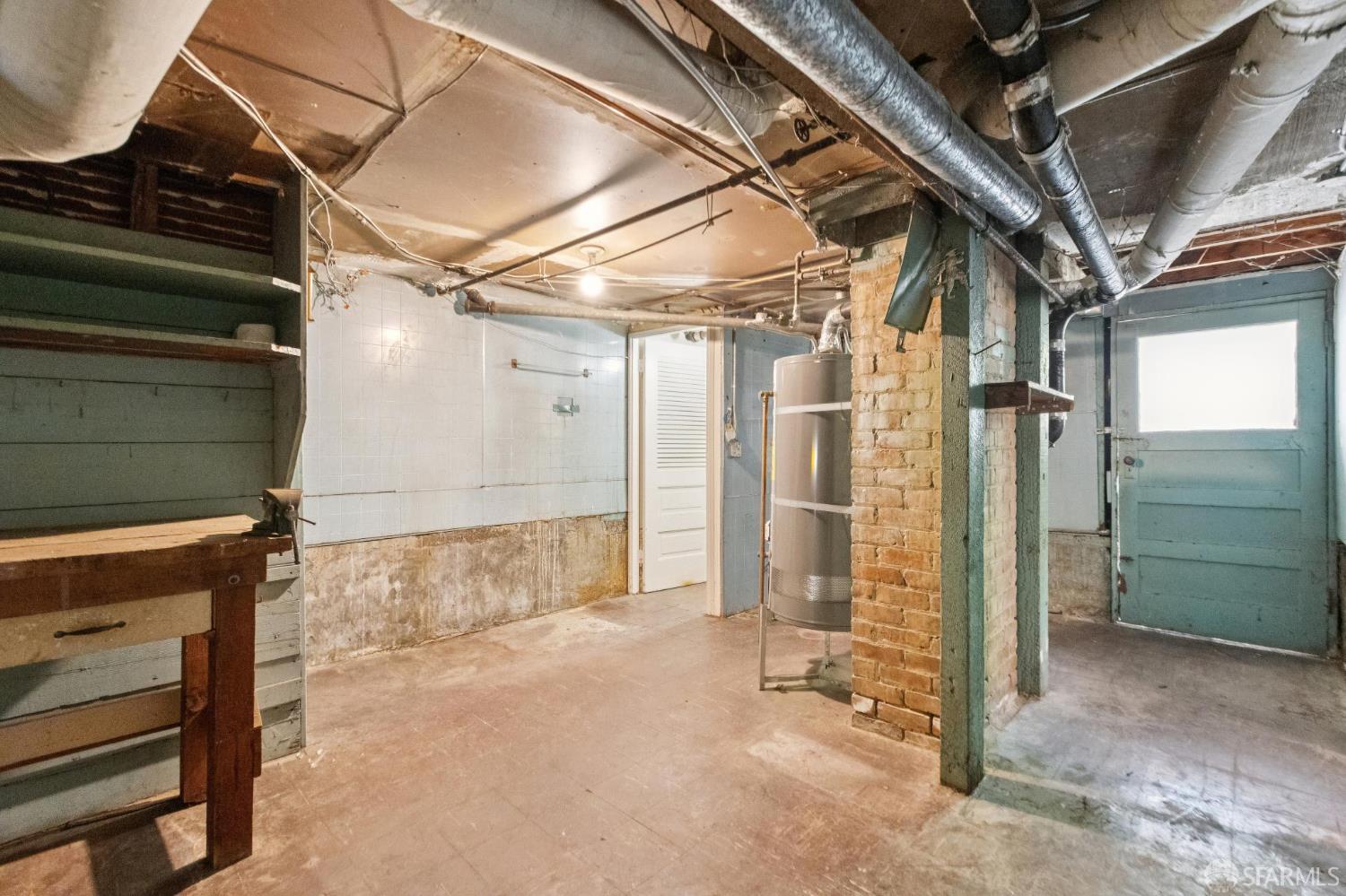 Detail Gallery Image 60 of 82 For 919 Fell St, San Francisco,  CA 94117 - 2 Beds | 1/2 Baths