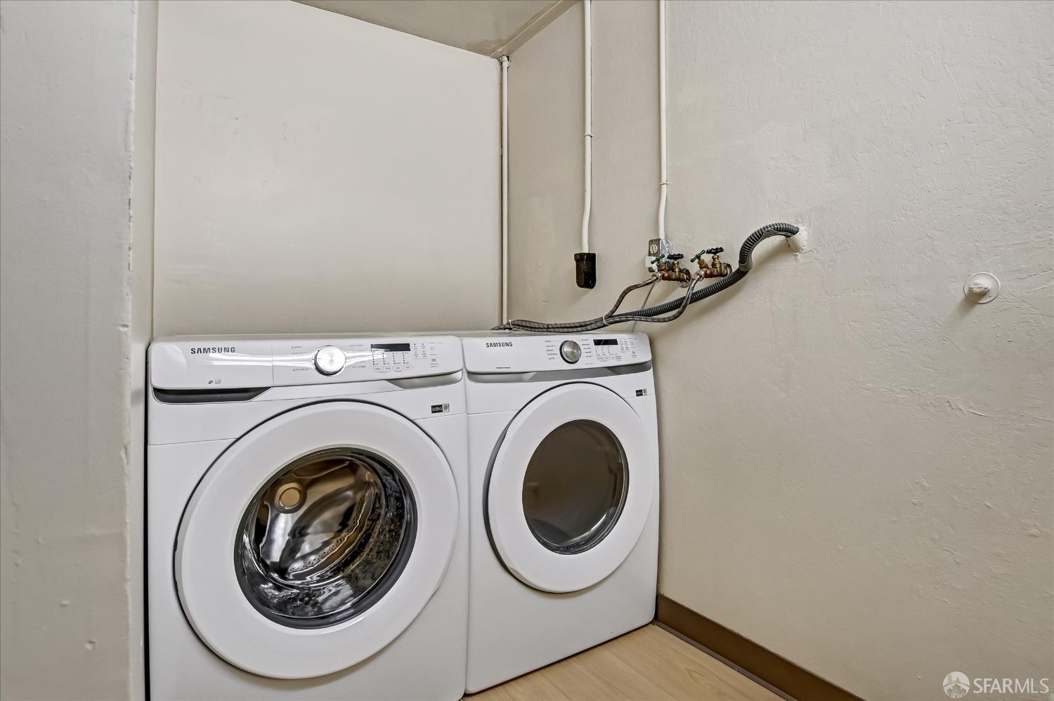 Detail Gallery Image 35 of 35 For 166 Museum Way, San Francisco,  CA 94114 - 2 Beds | 1/1 Baths