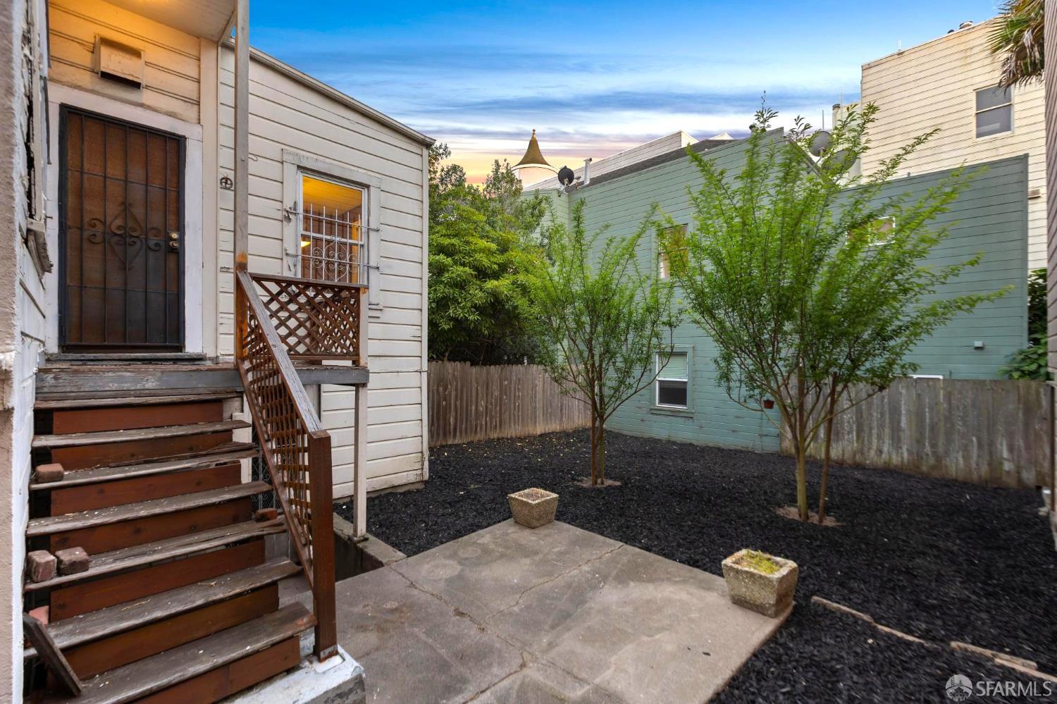 Detail Gallery Image 68 of 82 For 919 Fell St, San Francisco,  CA 94117 - 2 Beds | 1/2 Baths