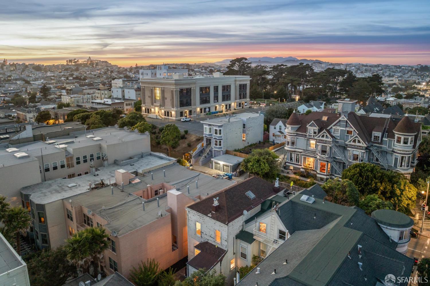 Detail Gallery Image 7 of 82 For 919 Fell St, San Francisco,  CA 94117 - 2 Beds | 1/2 Baths