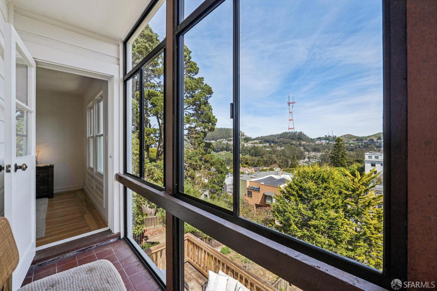 Detail Gallery Image 25 of 64 For 2062 10th Ave, San Francisco,  CA 94116 - 4 Beds | 2 Baths