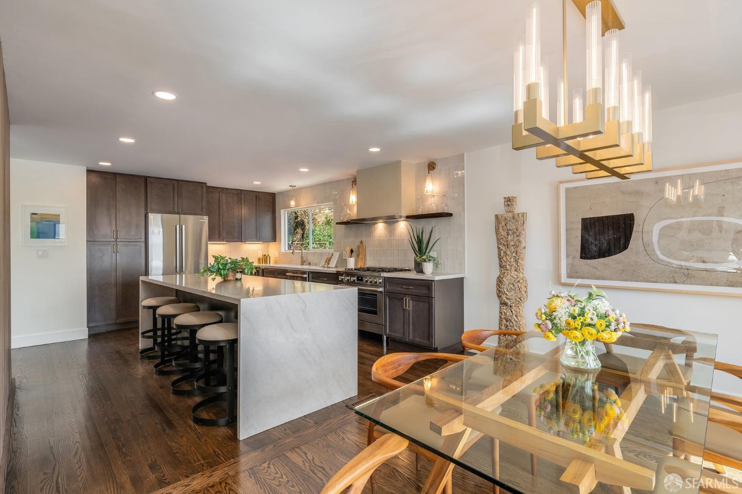 Detail Gallery Image 40 of 77 For 249 Gold Mine Dr, San Francisco,  CA 94131 - 4 Beds | 3 Baths