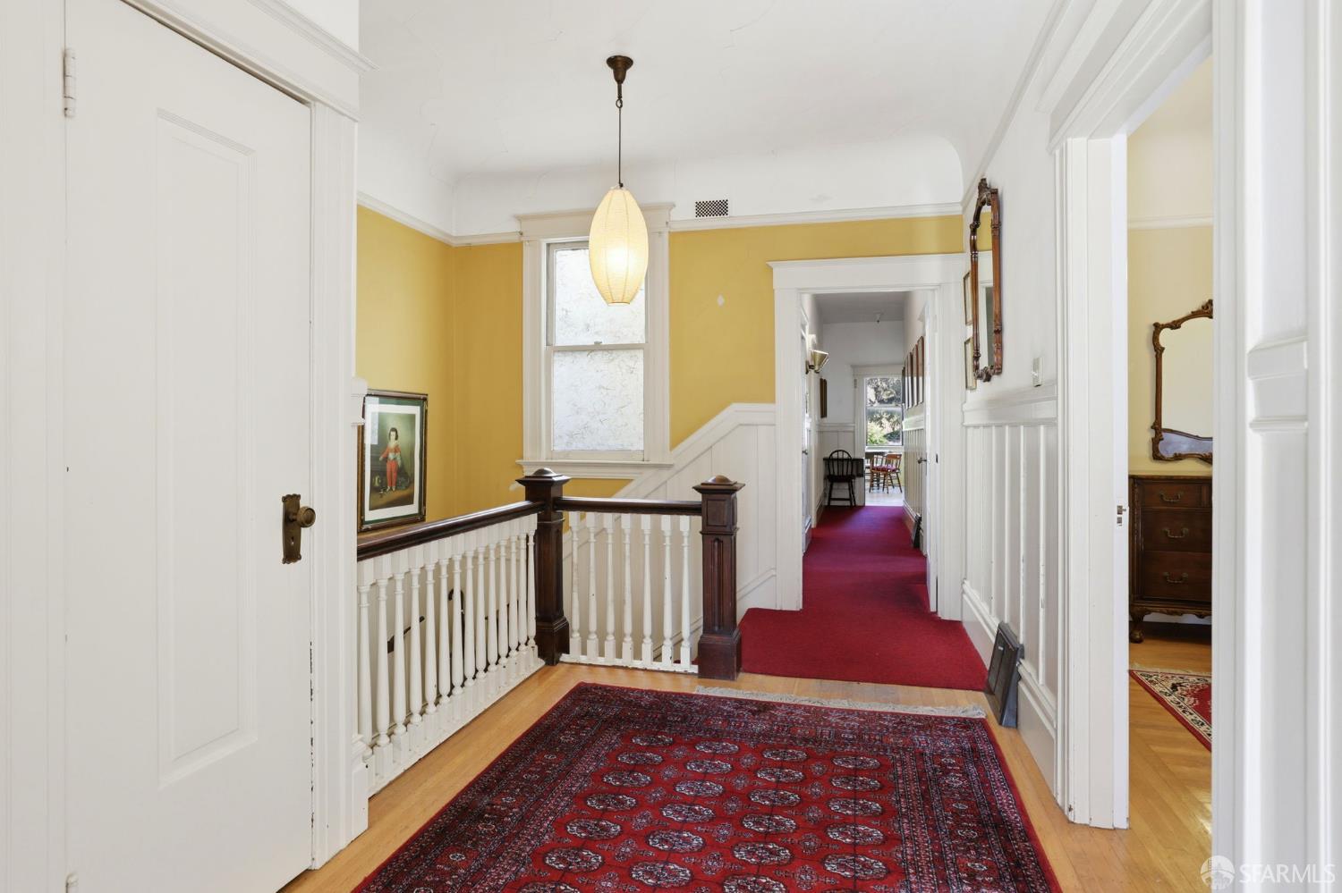 Detail Gallery Image 8 of 45 For 1319 Cole St, San Francisco,  CA 94117 - – Beds | – Baths